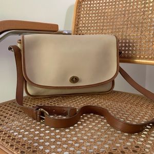 Vintage COACH City Bag Spectator